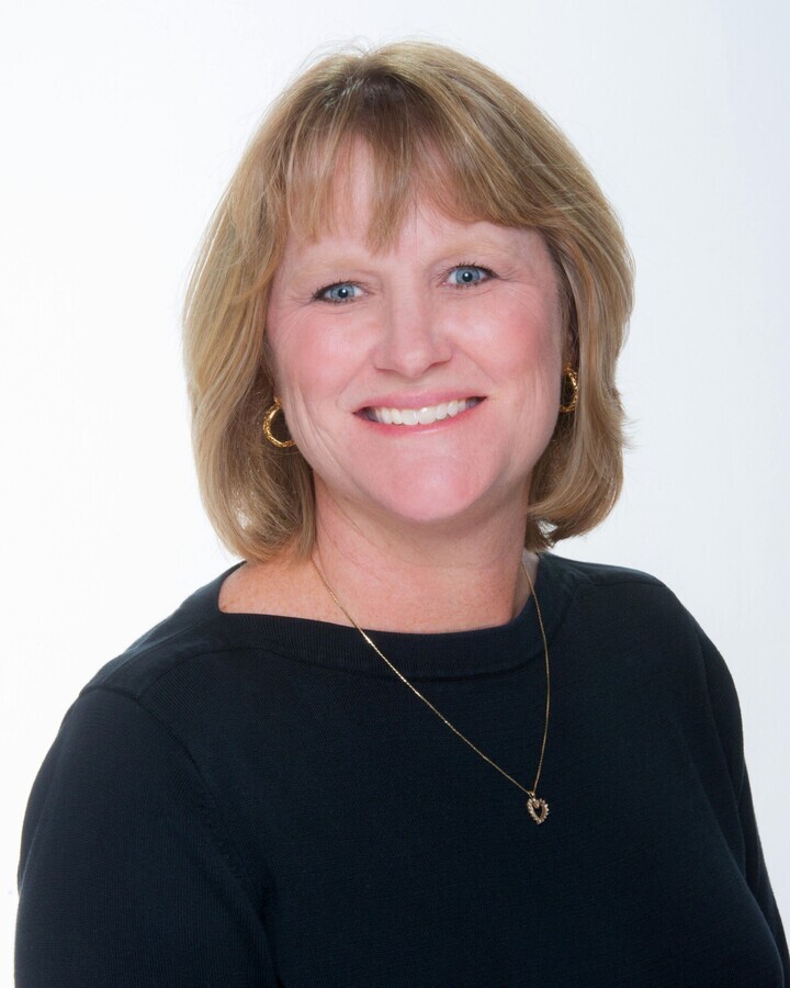 Jennifer Roberts Agent Photo